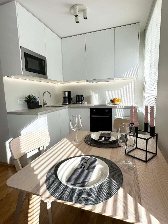 Lovely Beachfront Apartment In Paernu Exterior foto